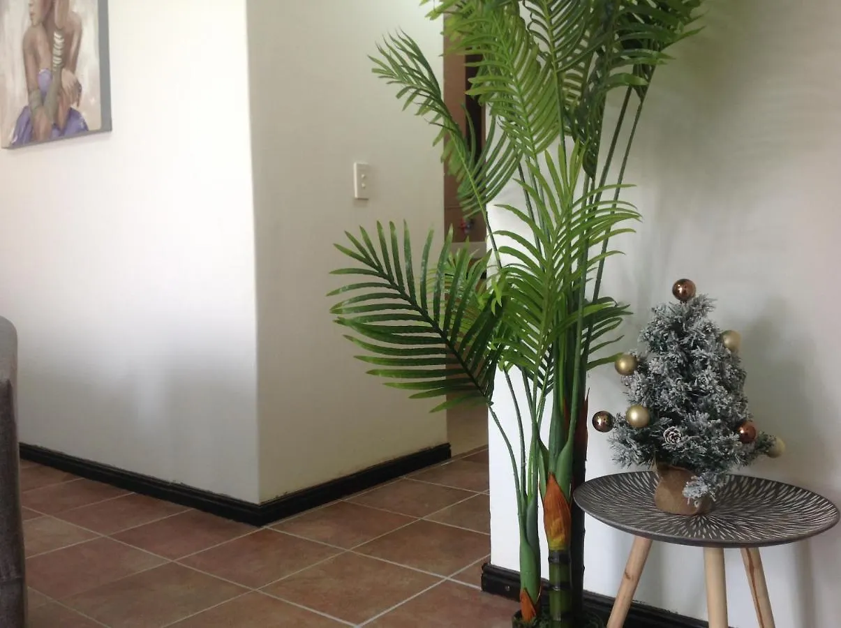 Sikelela Guest House Cape Town